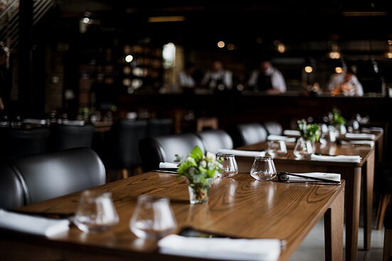 Chefs Warehouse Beau Constantia, Restaurant in Cape Town