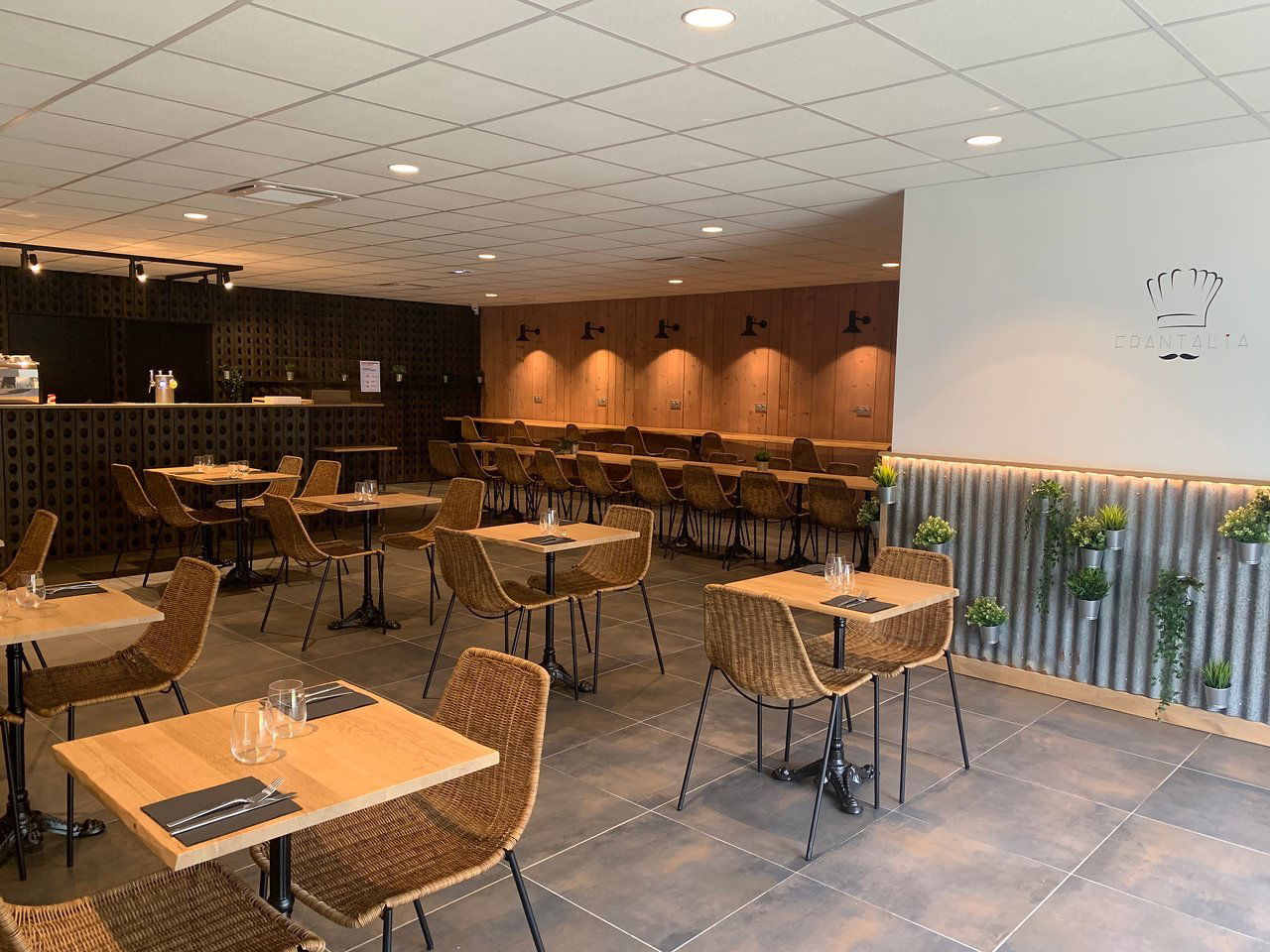 Les Allées, Restaurant in Saint-Justin