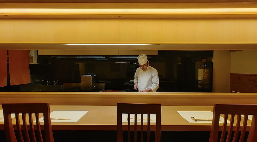 Nishitemma Ichigaya, Restaurant in Osaka