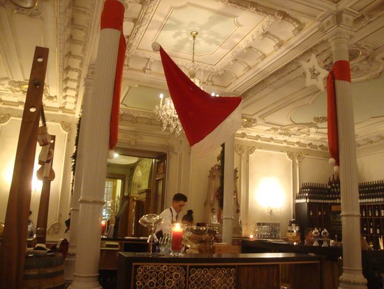 Da Adriano, Restaurant in St. Moritz