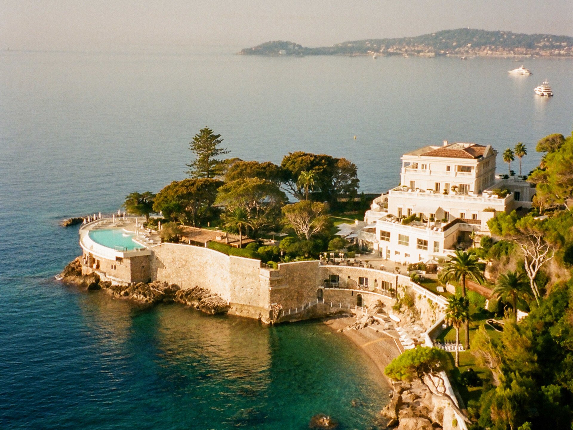 La Table du Cap Estel restaurant in Èze, France