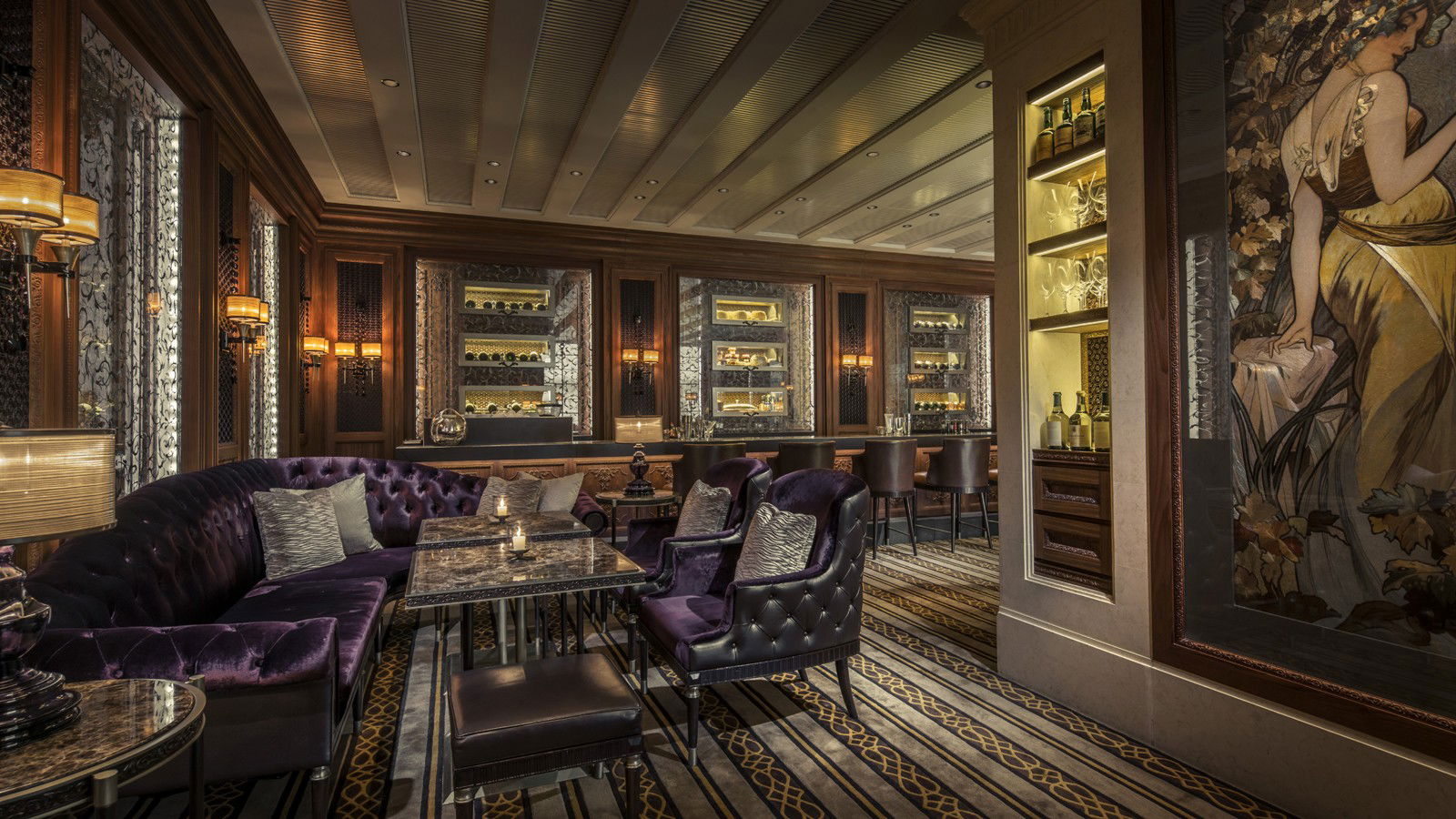 Caprice Bar, Bar in Hong Kong
