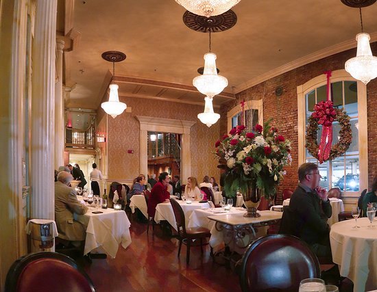 AuGust, Restaurant in Zurich