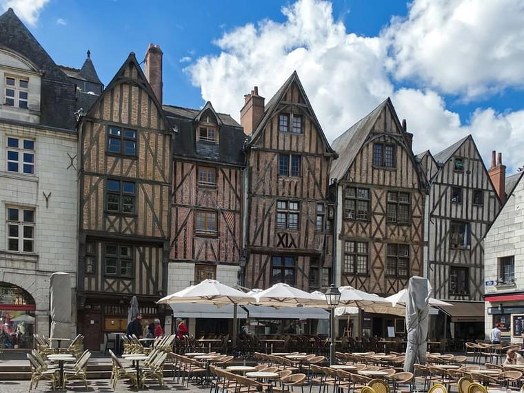 Mets et Vins, Bourg-en-Bresse, France