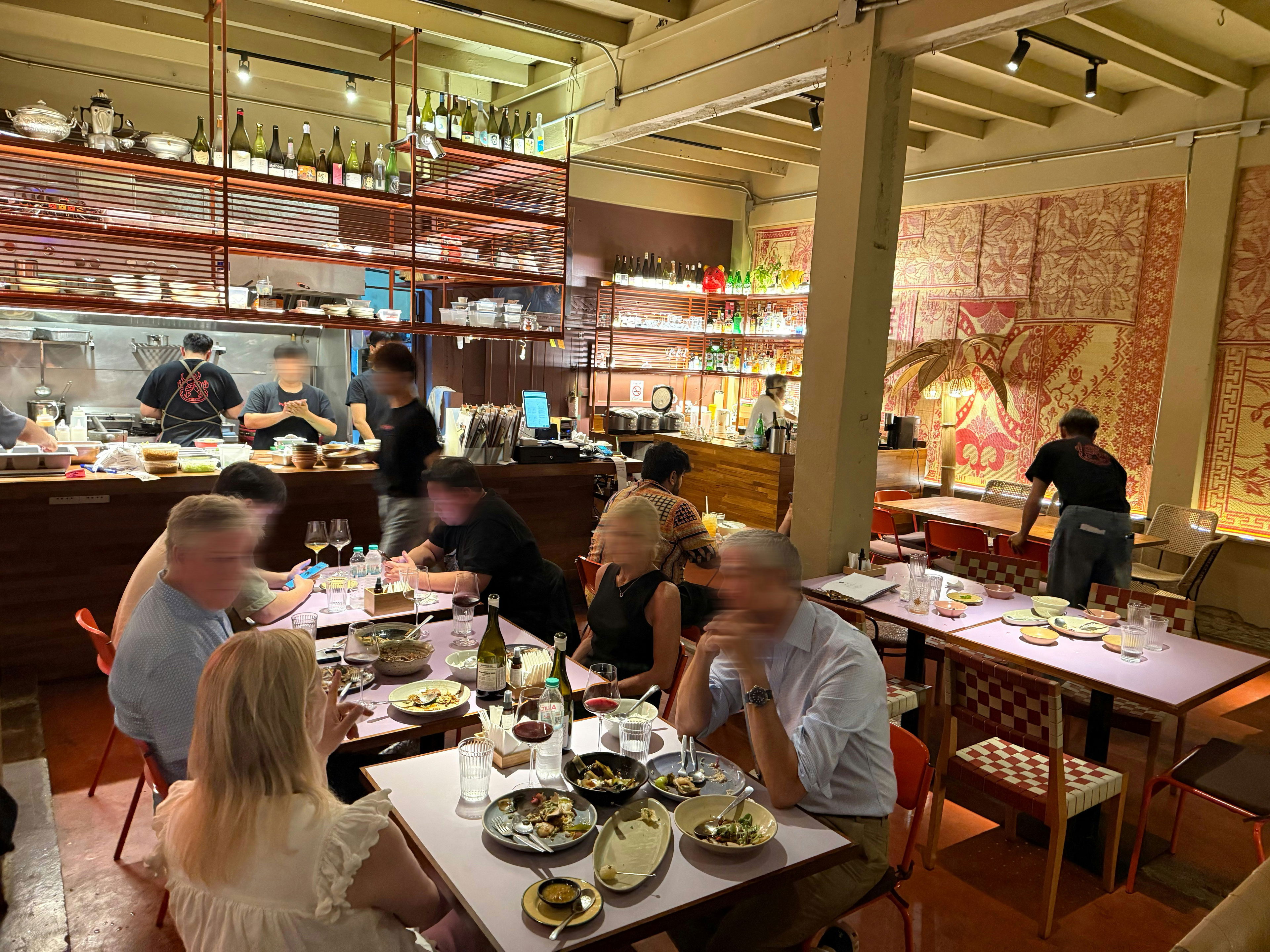 Charmgang, Restaurant in Bangkok