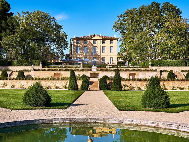 La Table de l'Orangerie - Château de Fonscolombe, Le Puy-Sainte-Réparade, France