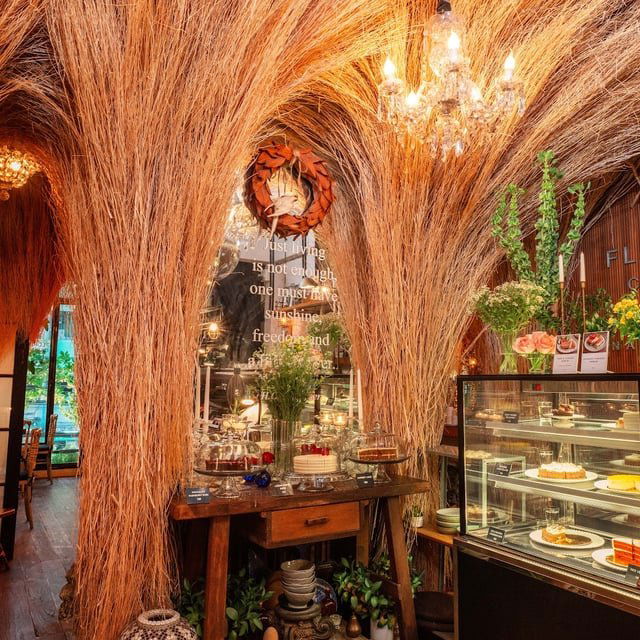 Urai Braised Goose, Restaurant in Bangkok