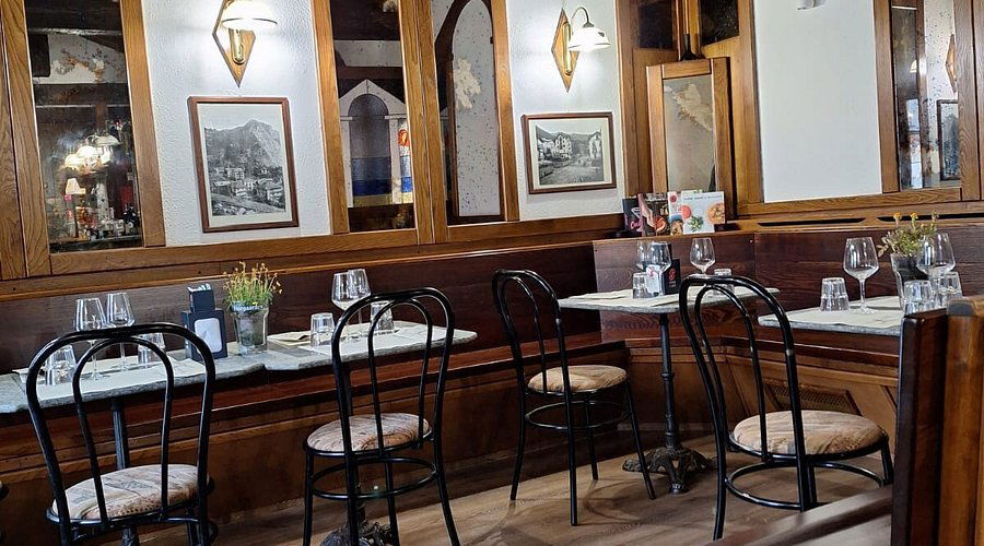 Laghetto, Restaurant in Brusson