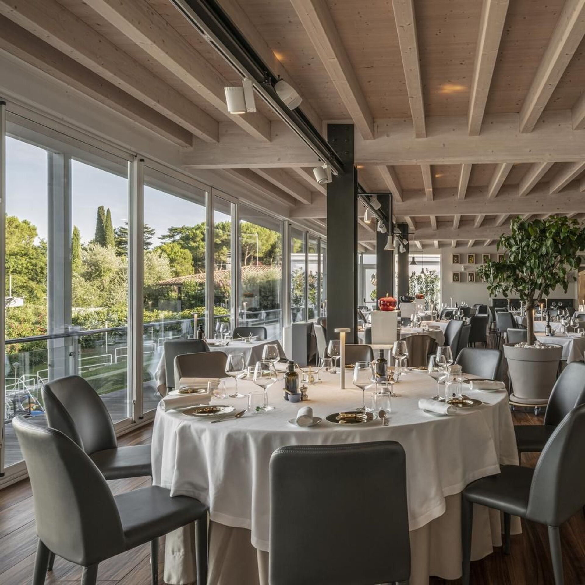 Aquariva, Restaurant in Padenghe sul Garda
