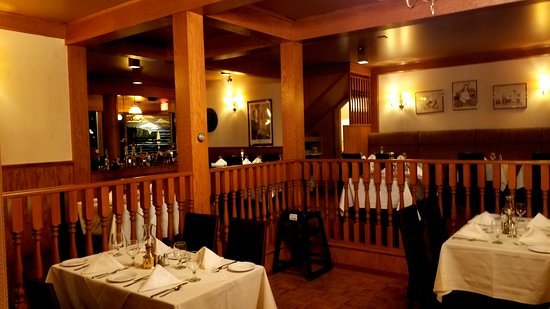 Harbour House, Restaurant in Flushing