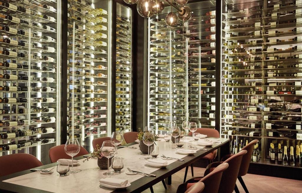 Amós, Restaurant in Madrid