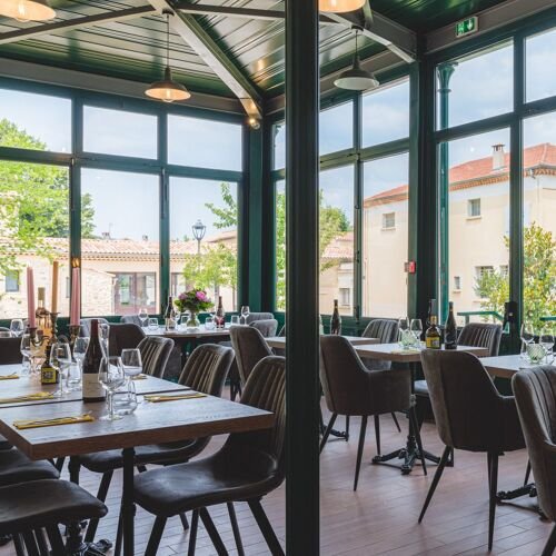 Insitio, Restaurant in Vaugines