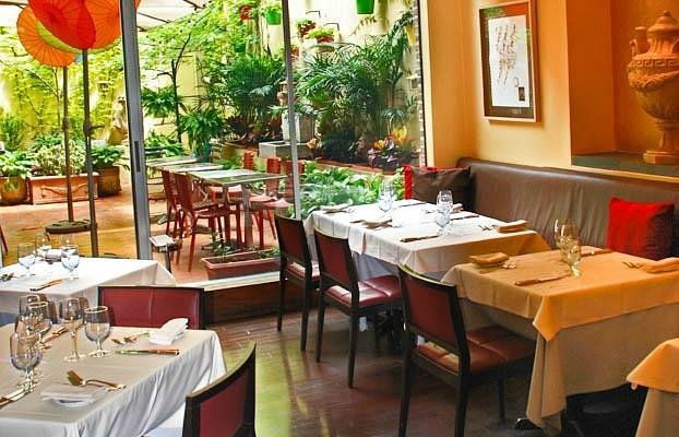 ViceVersa restaurant in Miami, United States