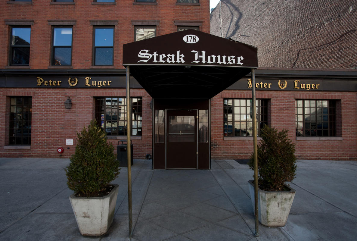 Peter Luger Steak House, Restaurant in New York City