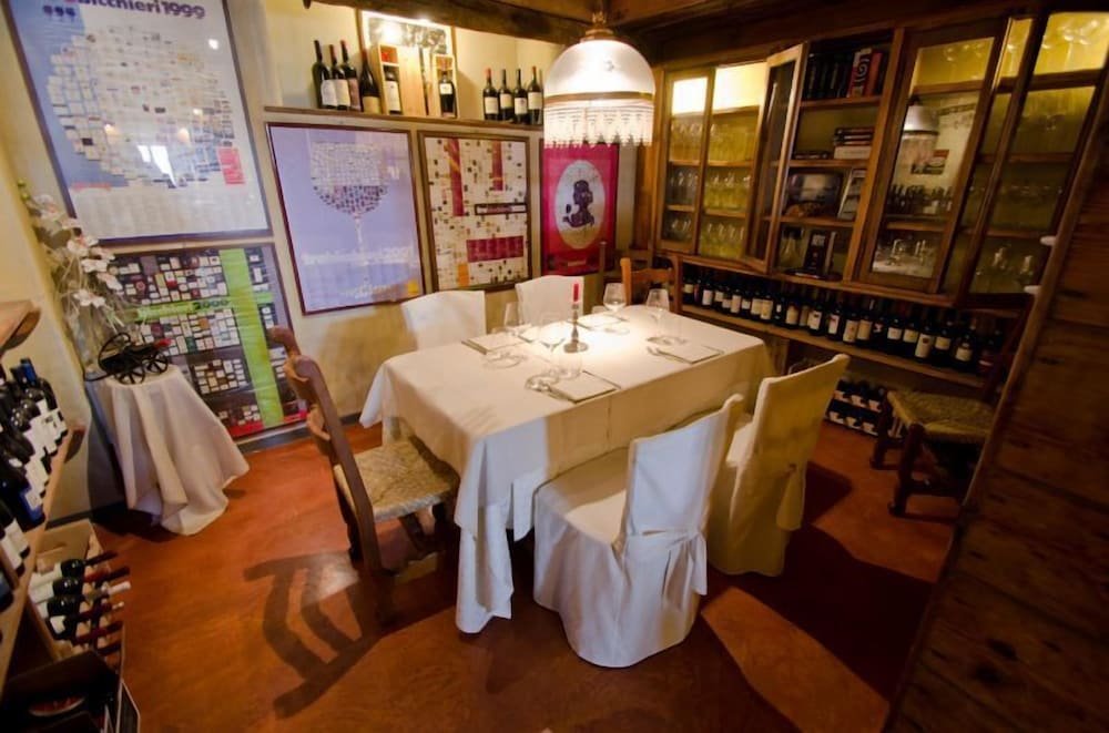 Ai Cadelach, Restaurant in Revine