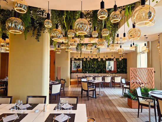 Le Saint Paul, Restaurant in Préfailles