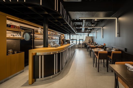 Puri, Restaurant in Tallinn