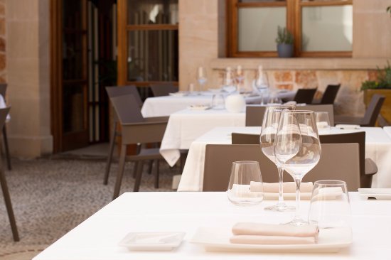 Daica, Restaurant in Llubí