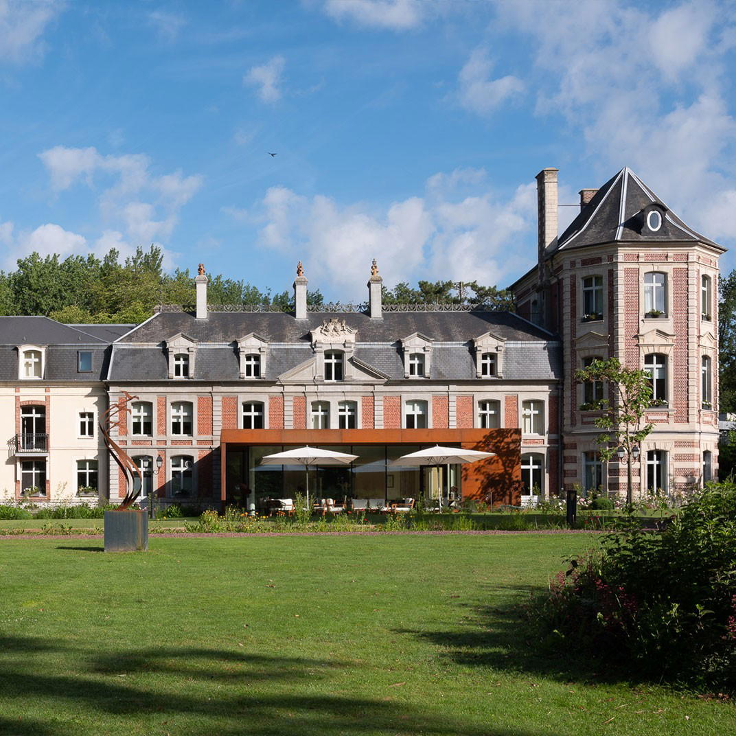 Le Château de Beaulieu, Busnes, France