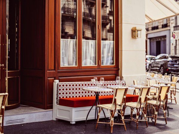 Aux Prés, Restaurant in Paris
