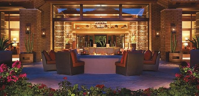 CORE Kitchen & Wine Bar restaurant in Tucson