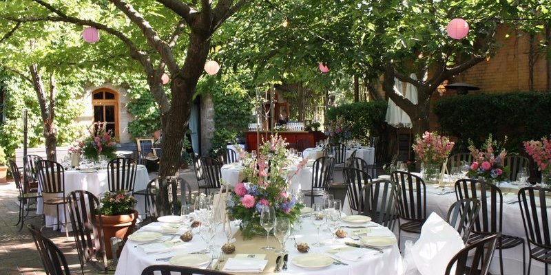 Pizzeria Tra Vigne restaurant in Napa, United States