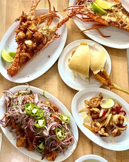 La Camaronera Seafood Joint and Fish Market, Miami, United States