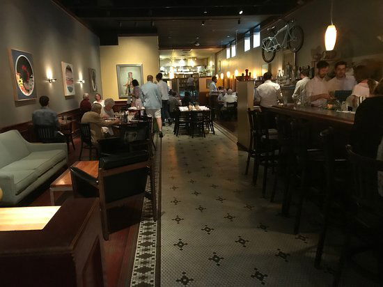 MO, Restaurant in Liepaja