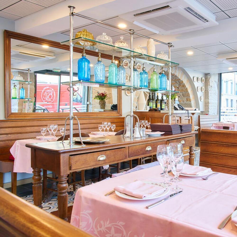 Brasserie du Poisson restaurant in Auvernier, Switzerland
