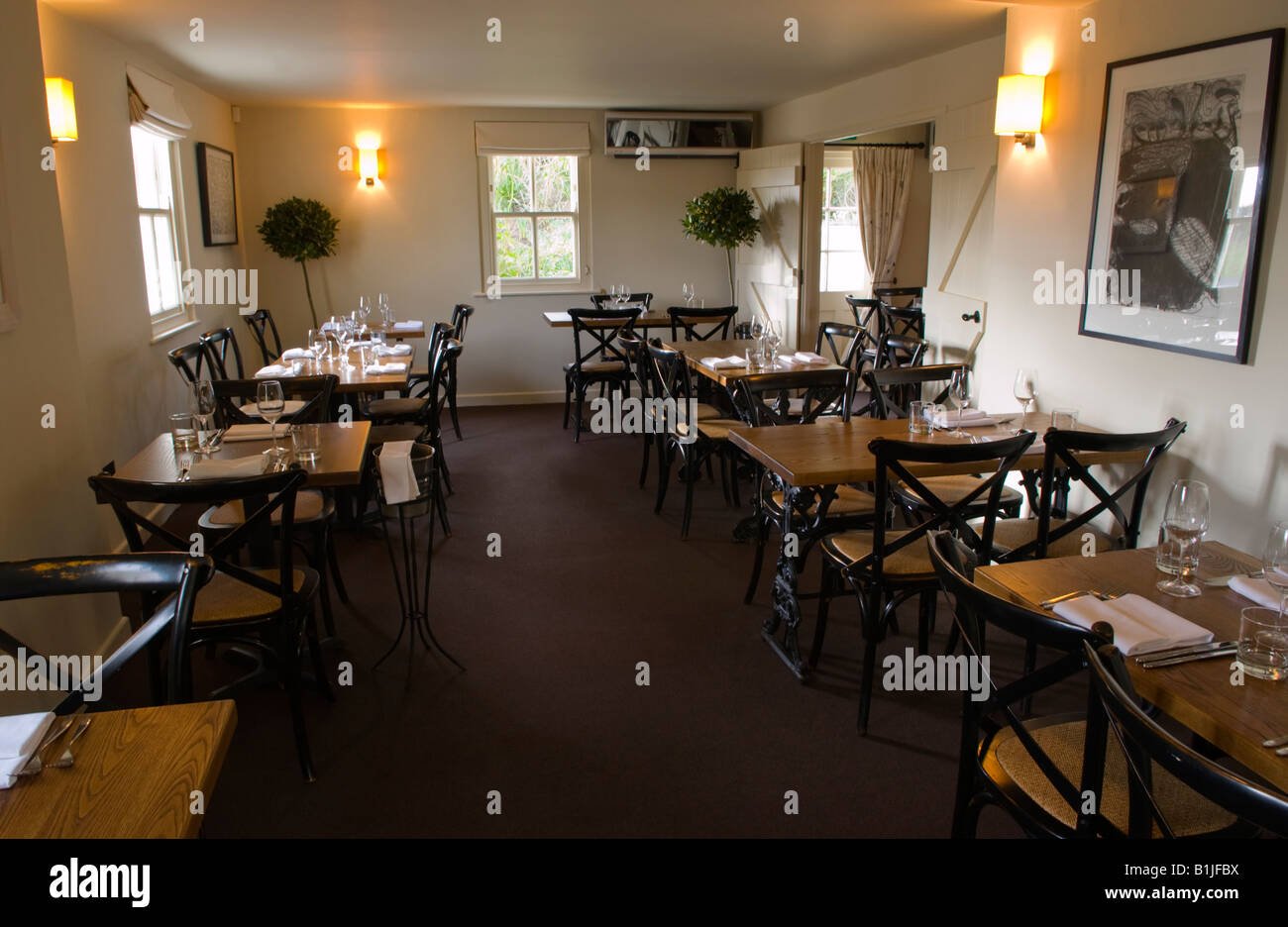 Walnut Tree, Restaurant in Llanddewi Skirrid