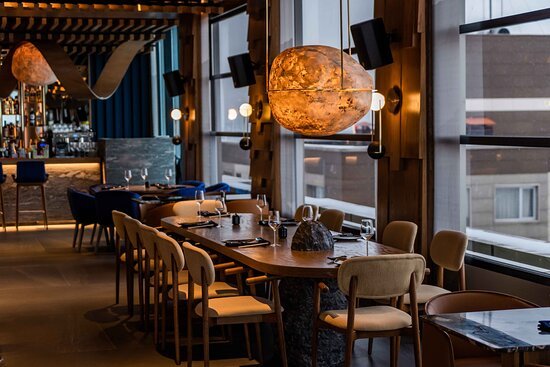 Iwa, Restaurant in Busan