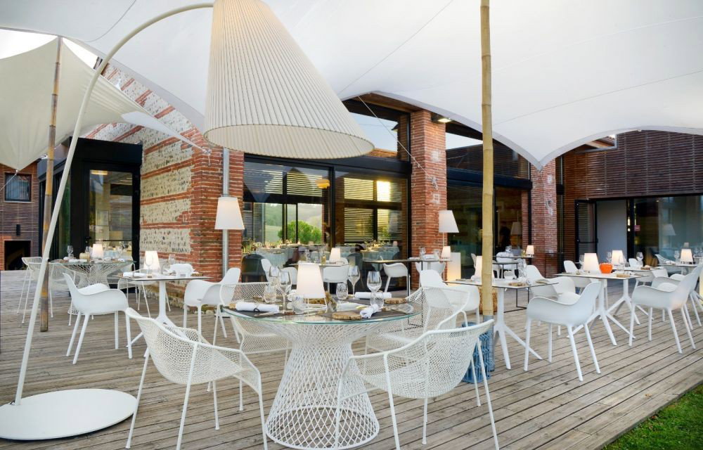 Hôtel Restaurant En Marge hotel in Lieu dit Le Birol, France