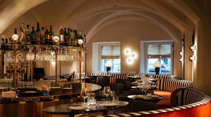 BAR TATAR in der Schreiberei restaurant in Munich, Germany