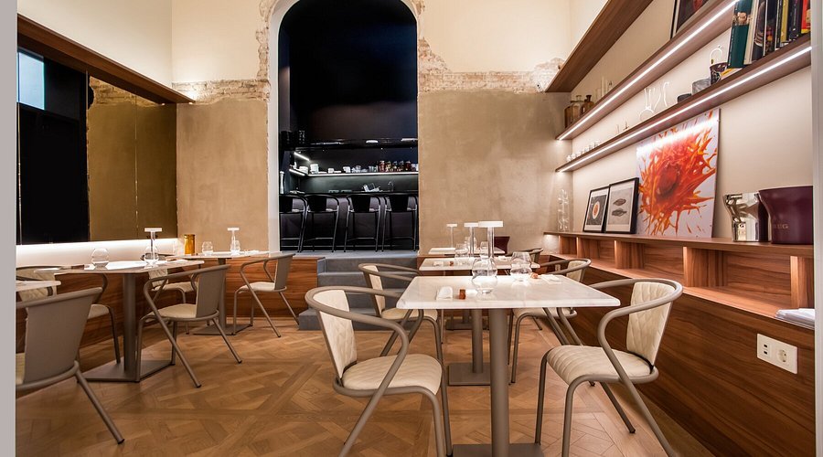 a Restaurant restaurant in Barcelona, Spain