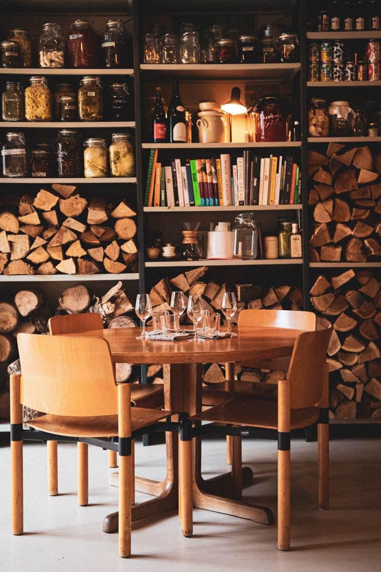 Rotonde restaurant in Rotterdam, Netherlands