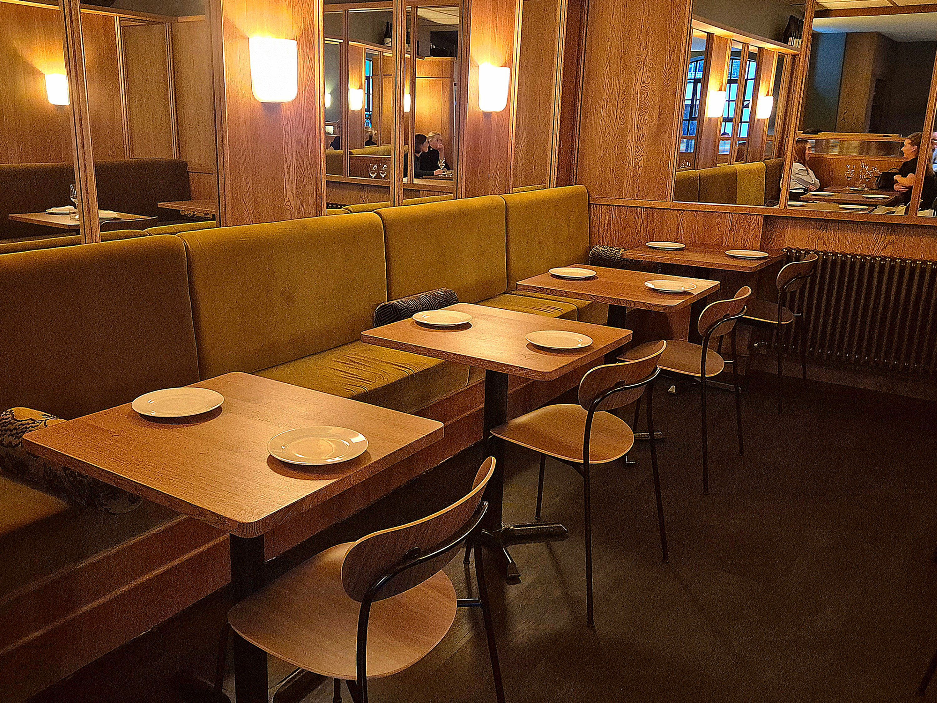 Library Street, Restaurant in Dublin