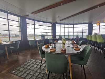 Cassons, Restaurant in Tangmere