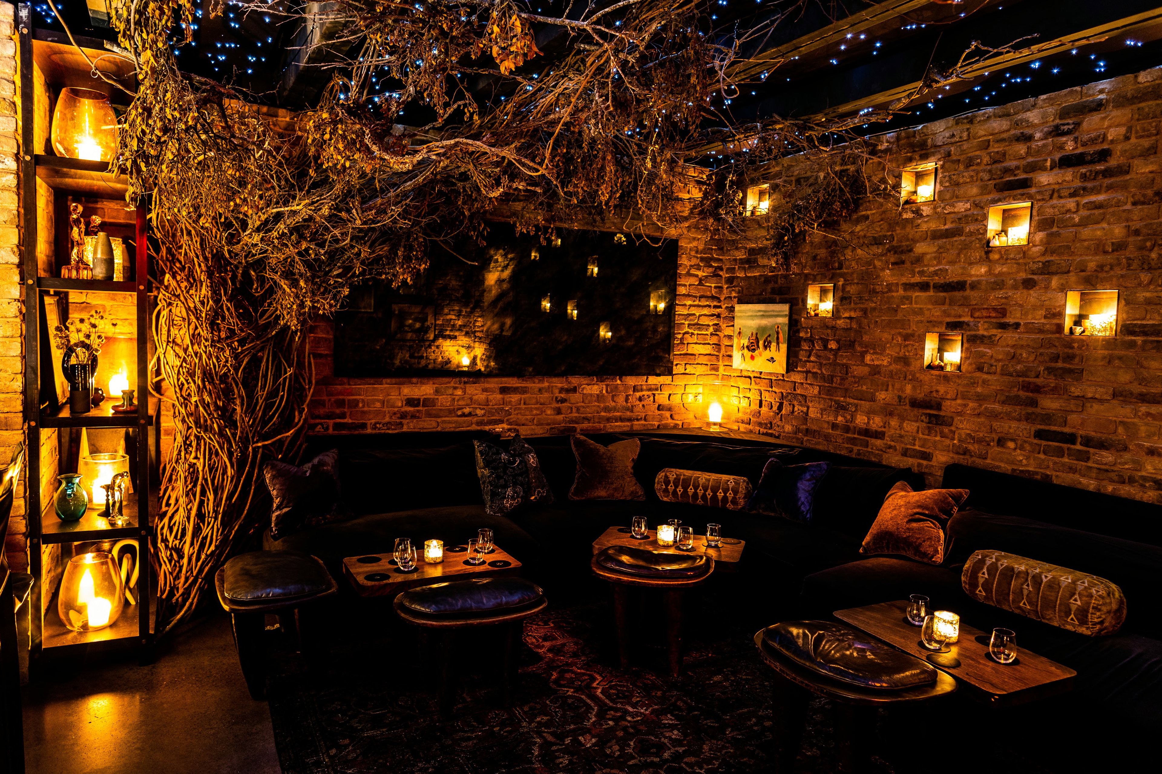 Here Nor There bar in Austin, United States