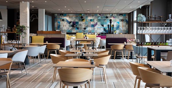 La Ferme de Voisins restaurant in Voisins-le-Bretonneux, France