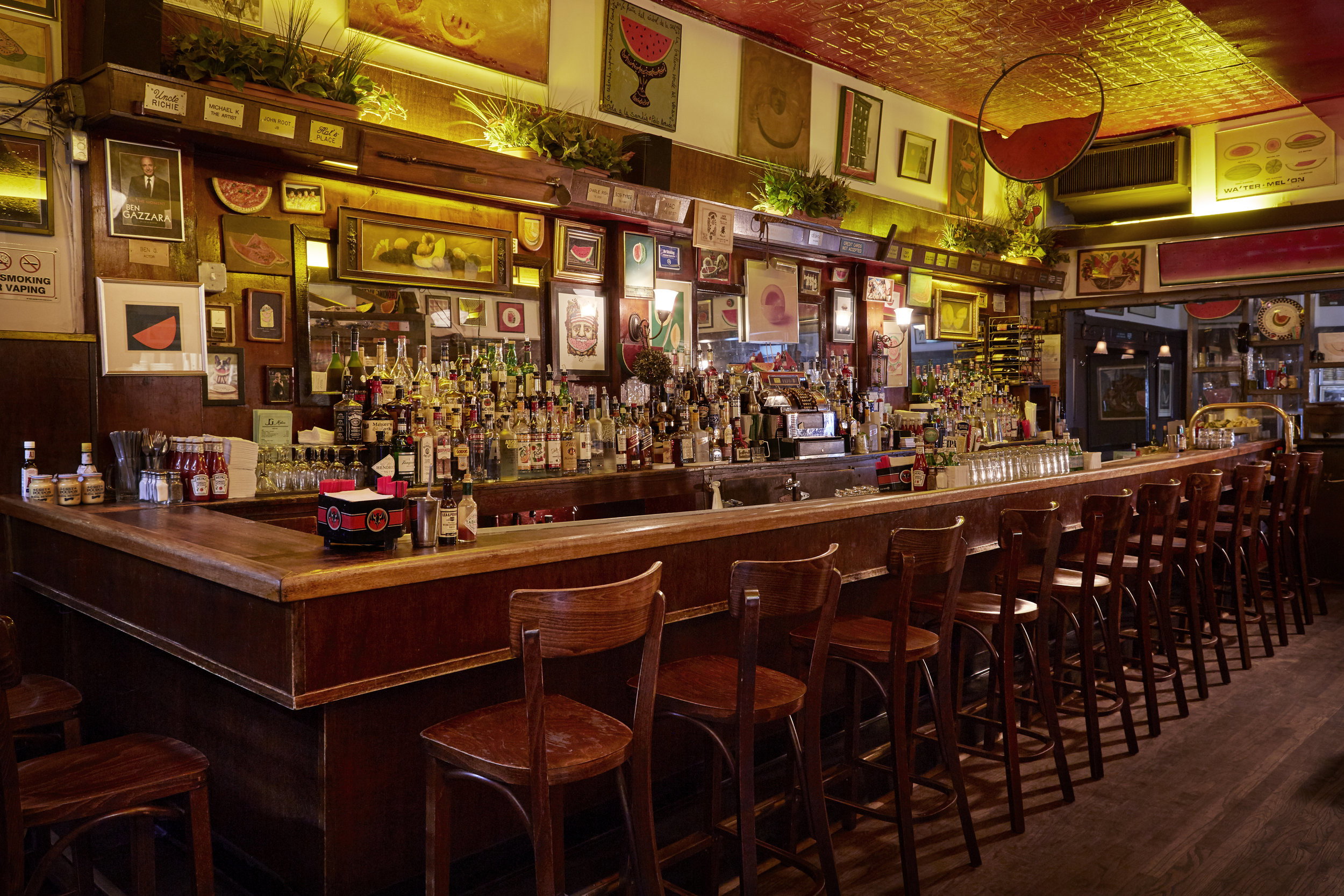 J.G. Melon restaurant in New York City, United States