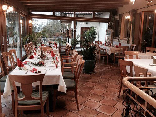 Oberwirt, Restaurant in Marlengo