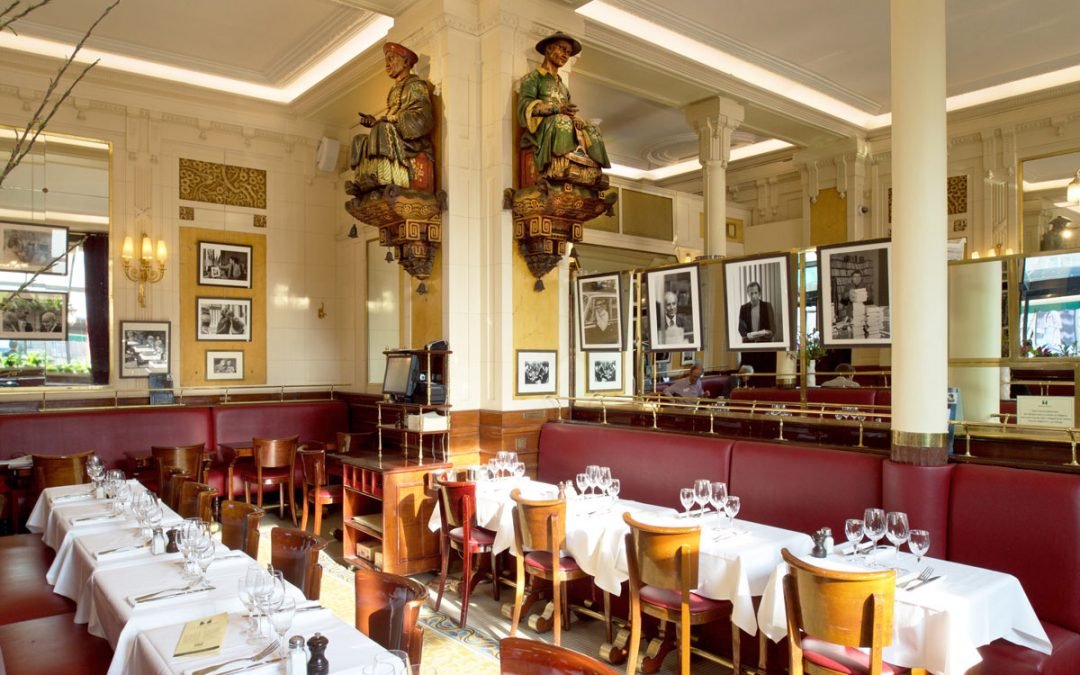 Les Deux Magots restaurant in Paris, France