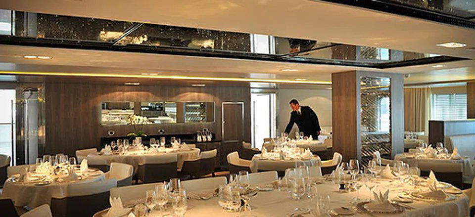 Le Boréal, Restaurant in Paris