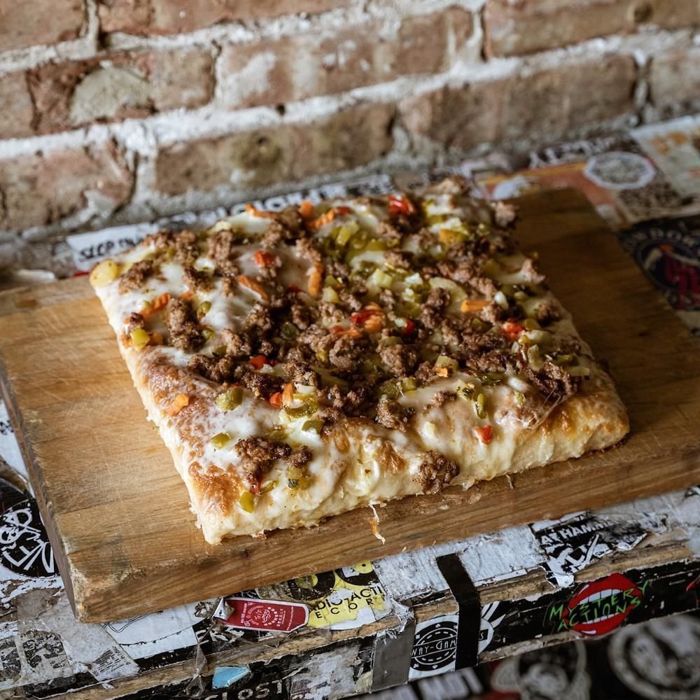 Pizza Friendly Pizza restaurant in Chicago, United States