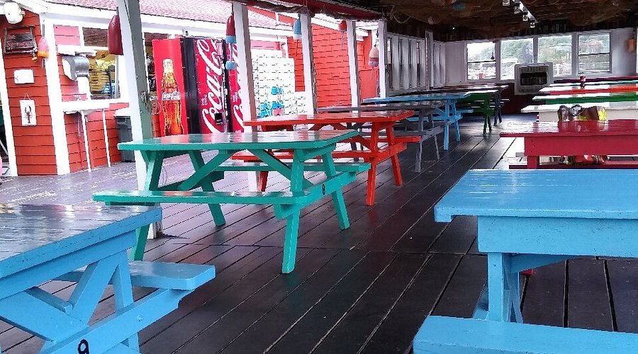 Chauncey Creek Lobster Pier restaurant in Kittery Point, United States