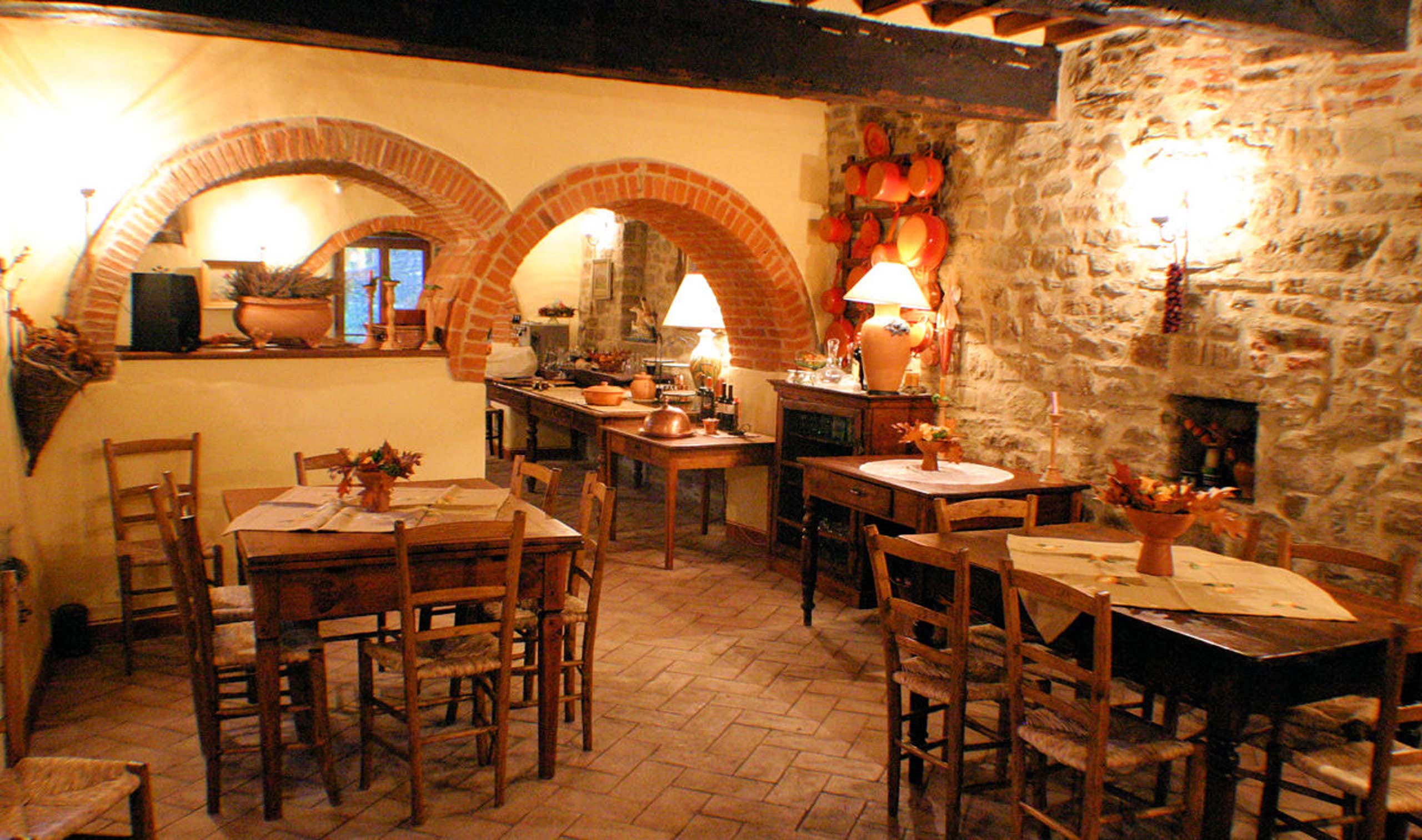 Trattoria Il Pozzo restaurant in Sant’Angelo in Colle