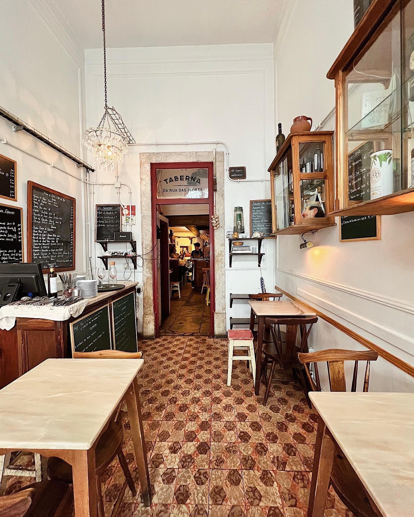 A Taberna da Rua das Flores, Restaurant in Lisbon