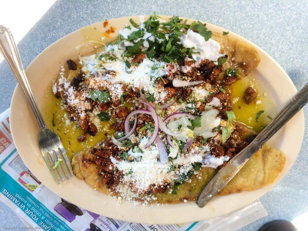 El Huarache Azteca restaurant in Los Angeles