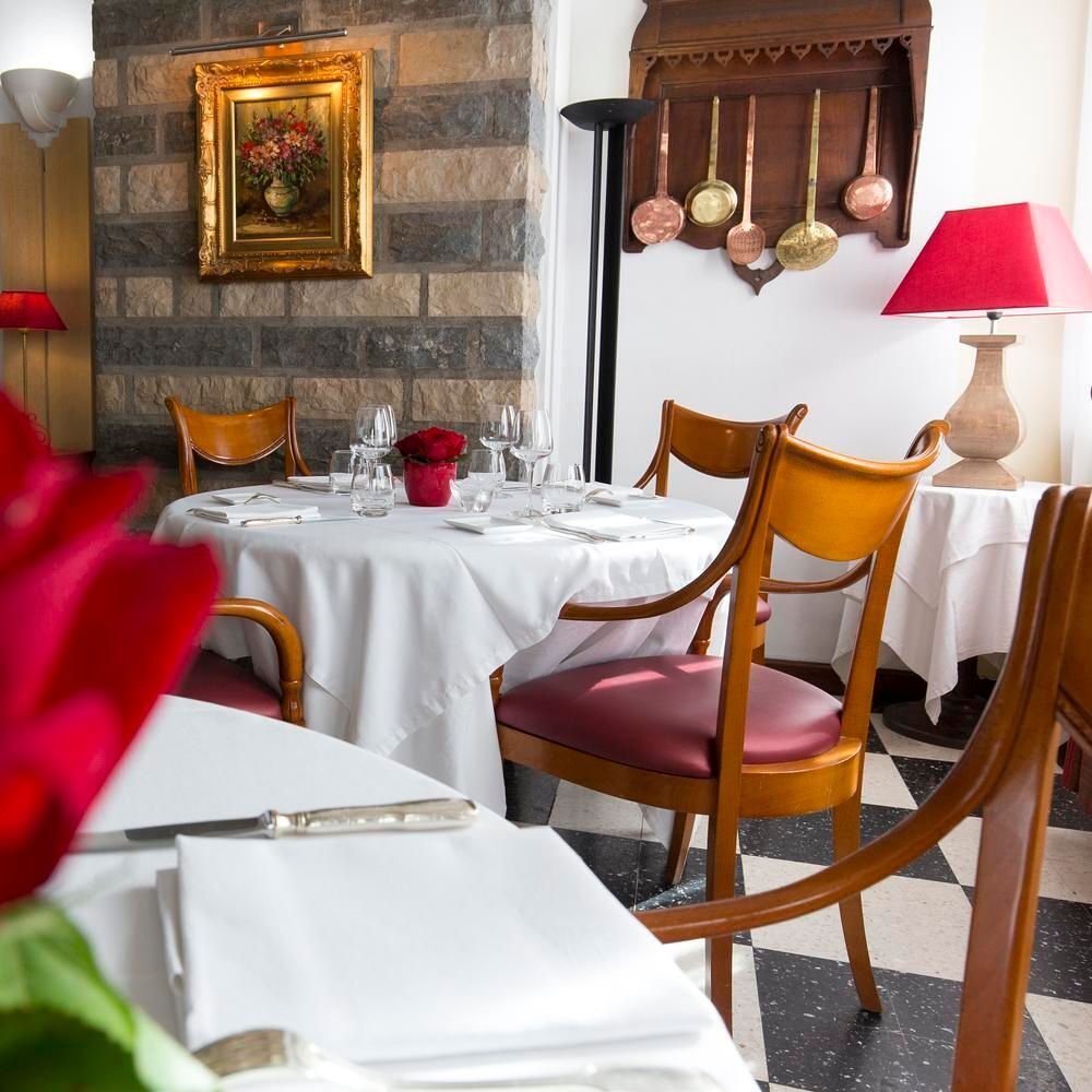 Le Balcon restaurant in Combeaufontaine, France