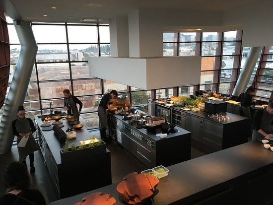 Vespertine restaurant in Los Angeles, United States